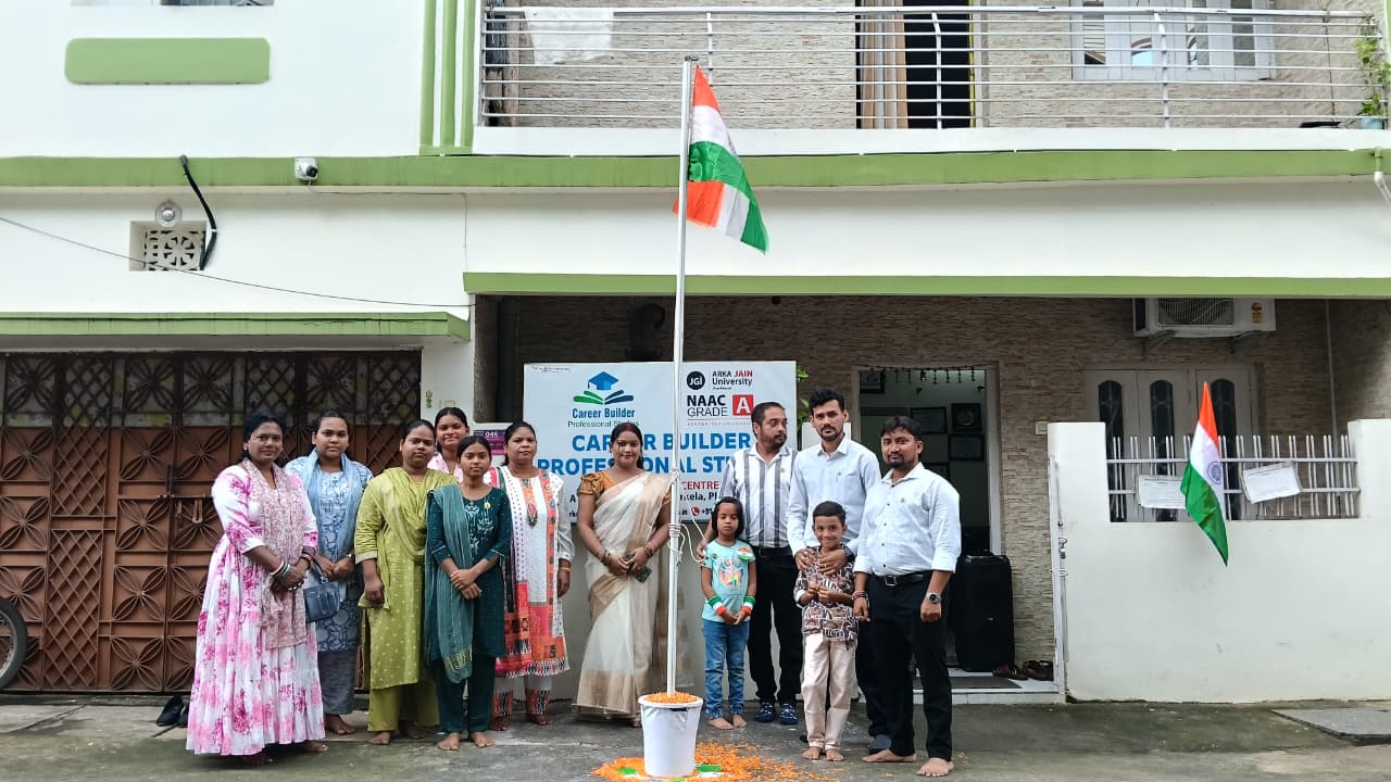INDEPENDENCE DAY 15-8-26